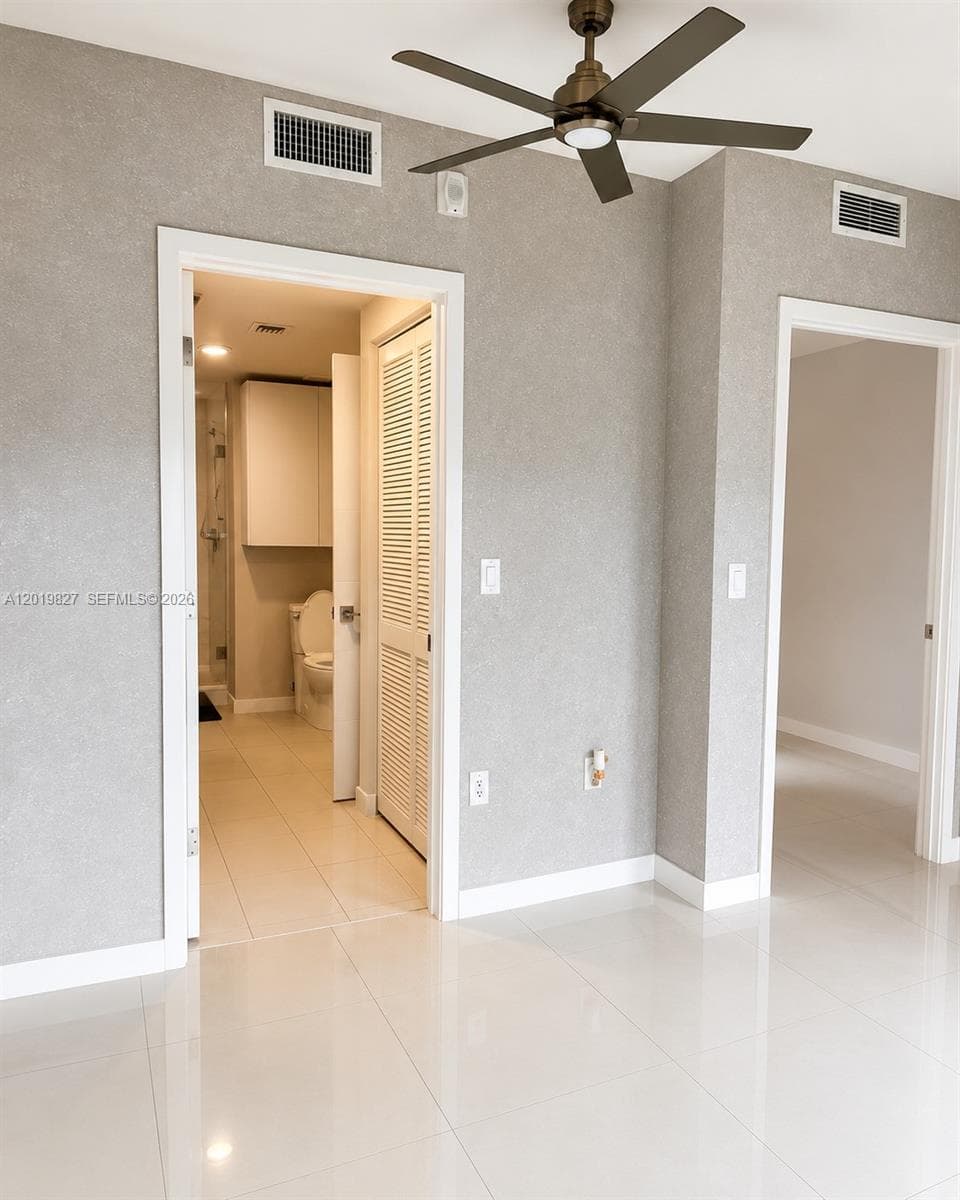 7875 NW 107th Ave # 412, Doral FL 33178 photo 4