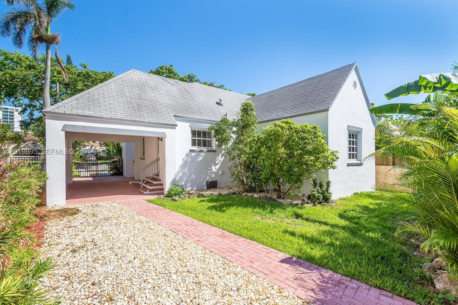 228 SW 23rd Rd, Miami FL 33129 photo 4