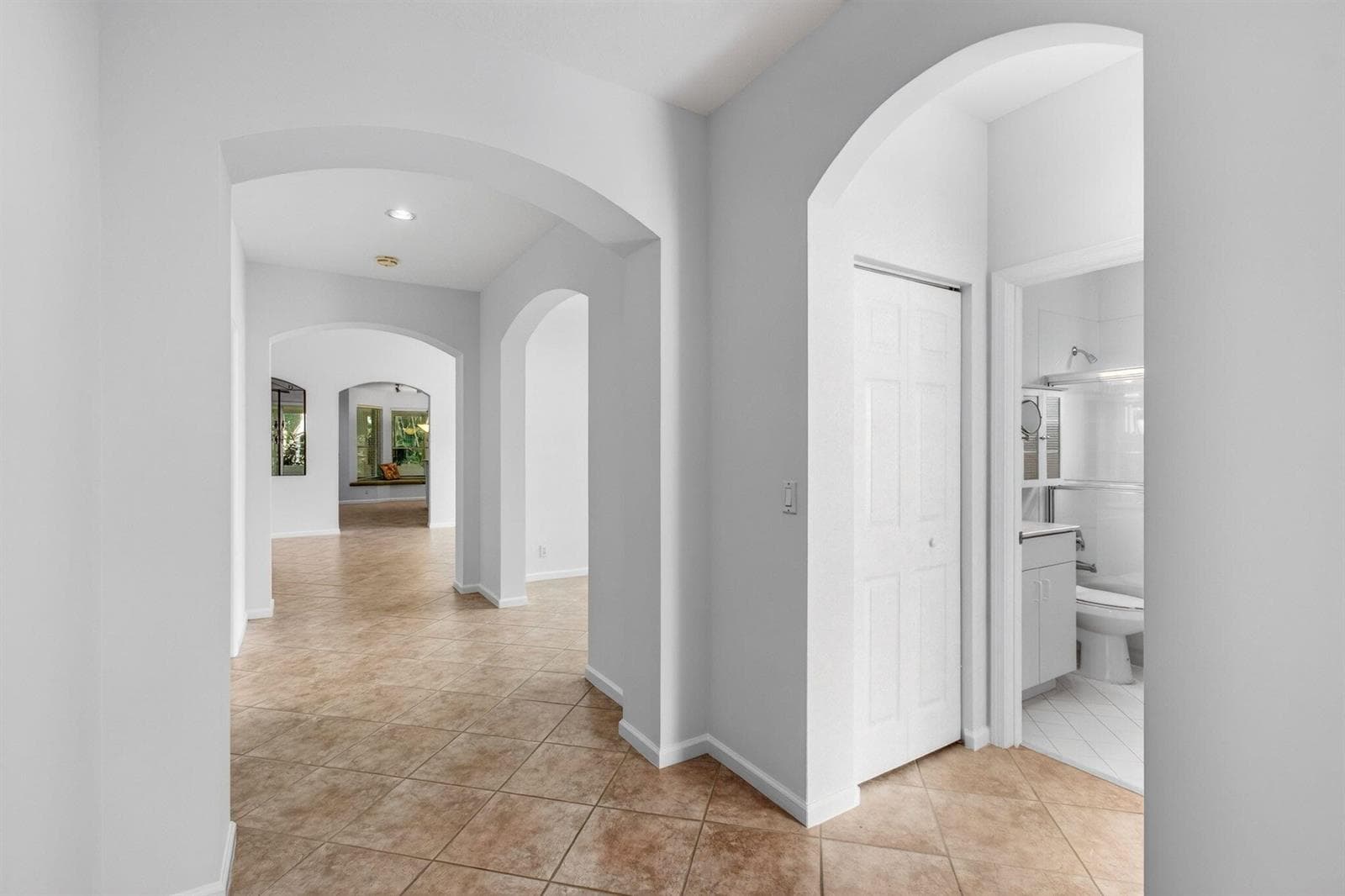 6453 Emerald Breeze Way, Boynton Beach FL 33437 photo 2