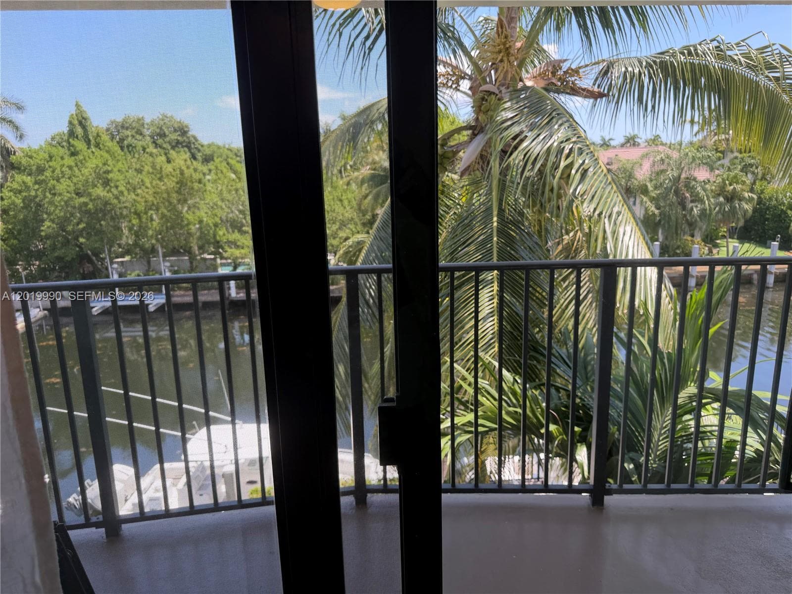 6855 Edgewater Dr, Coral Gables FL 33133 photo 3