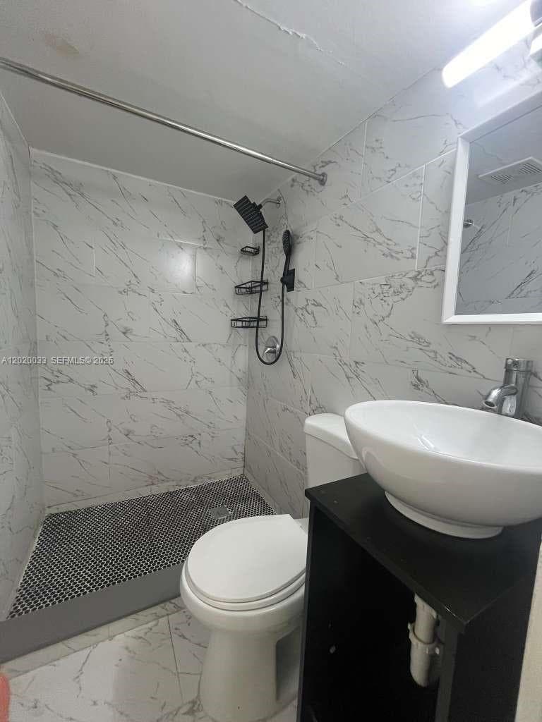 1629 NE 177 ST # 2, Miami, FL 33162 photo 5