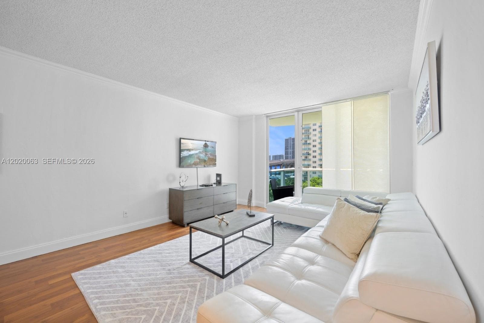 19380 Collins Ave # 609, Sunny Isles Beach FL 33160 photo 3