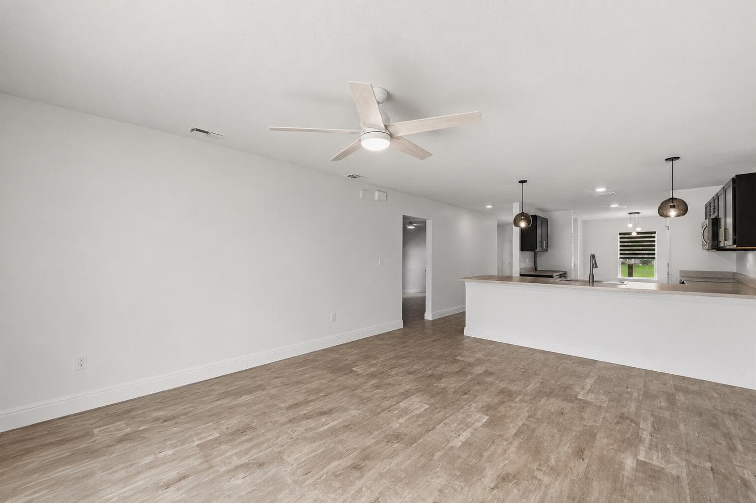 380 SW Donna Terrace, Port St. Lucie FL 34984 photo 5
