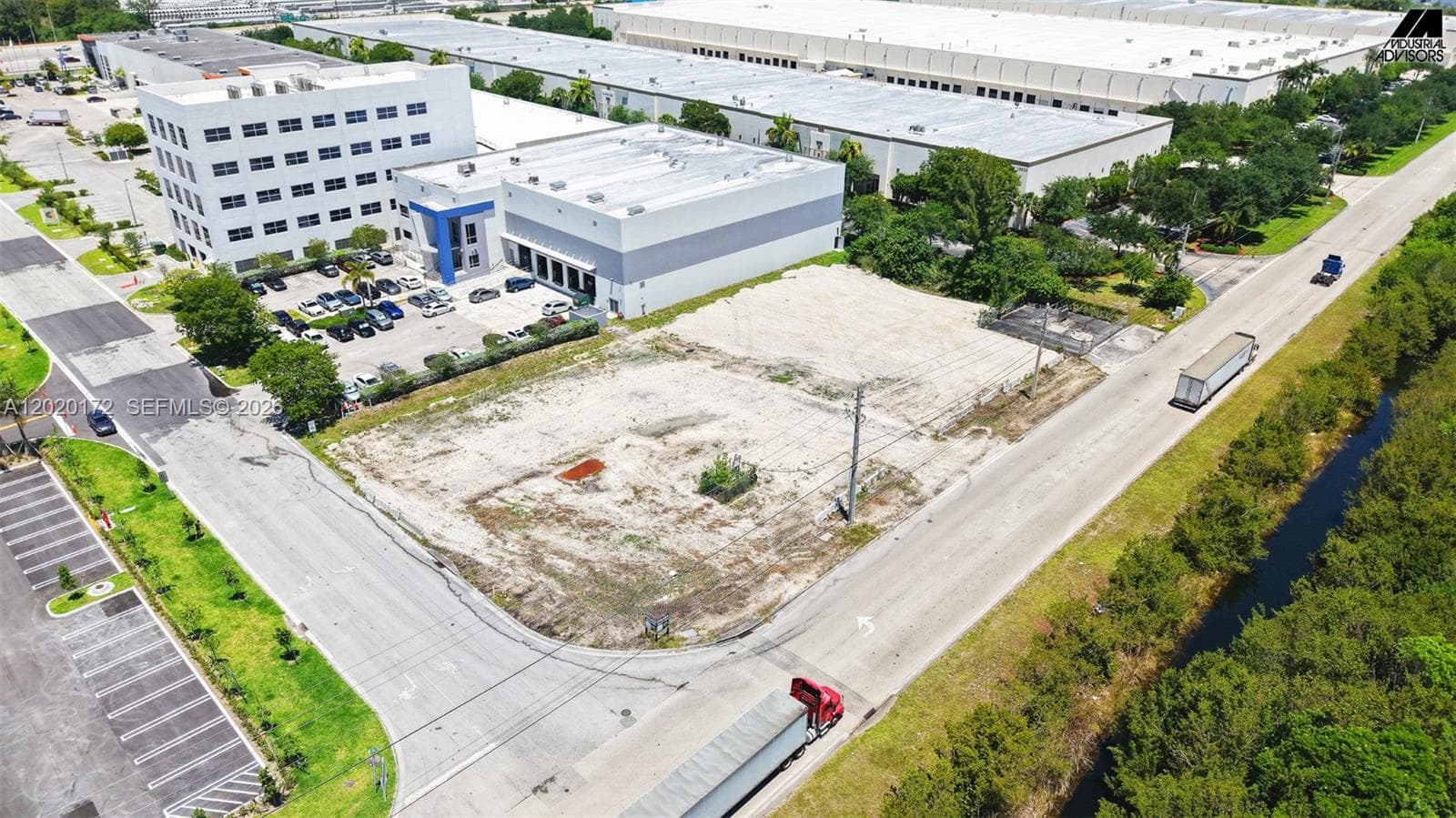 11501 NW 124th St, Medley FL 33178