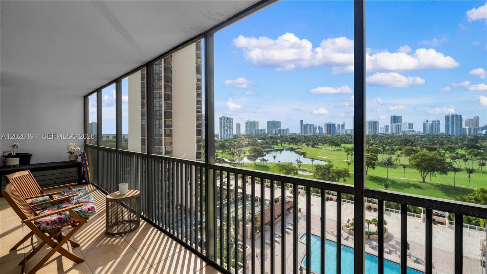 20301 W Country Club Dr # 1126, Aventura FL 33180 photo 2
