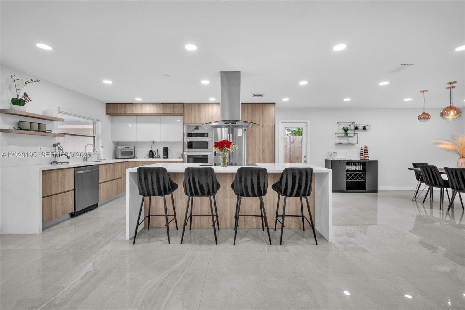 136 Greens Rd, Hollywood FL 33021 photo 3
