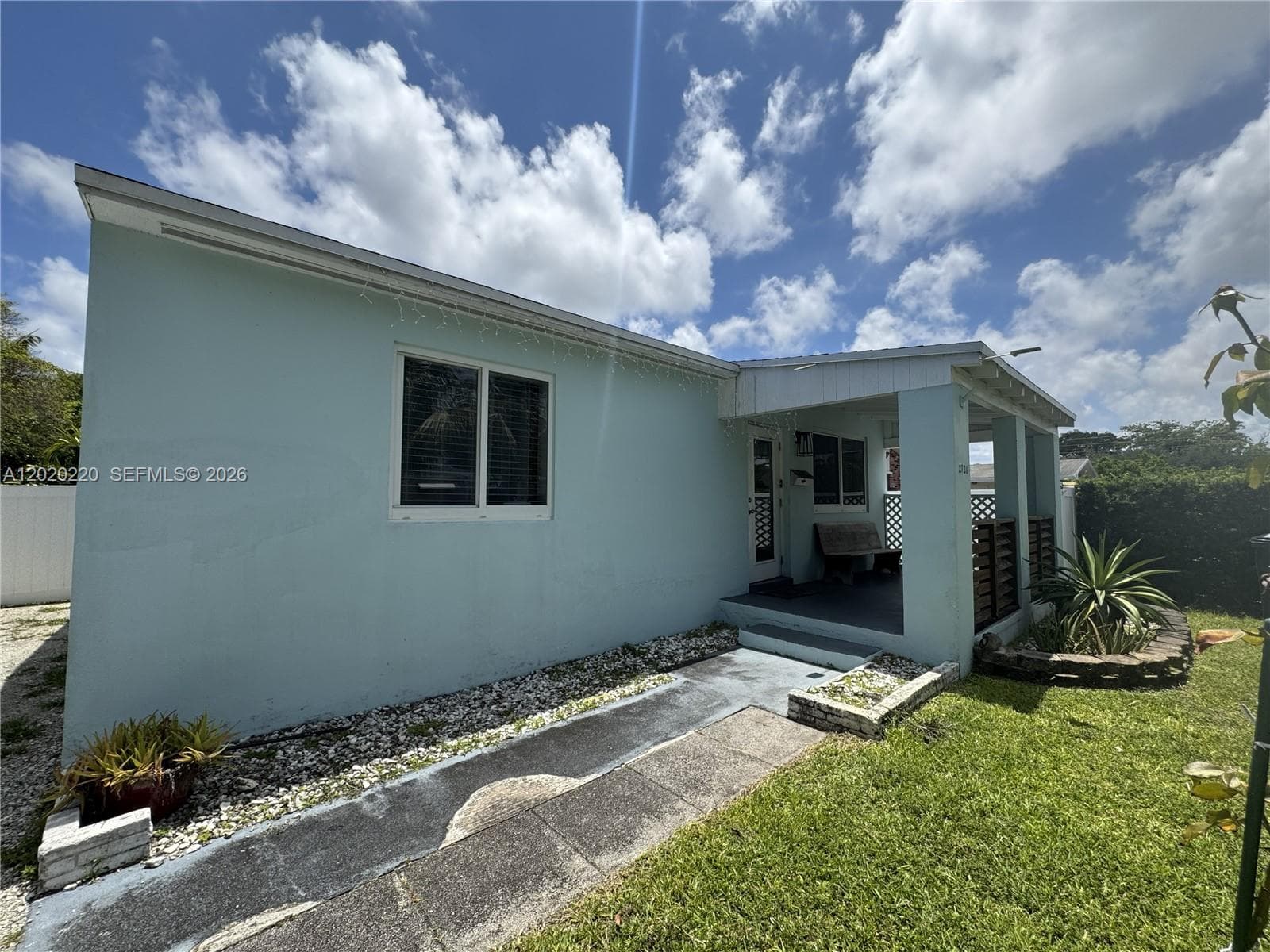 2726 Taylor St, Hollywood FL 33020 photo 3