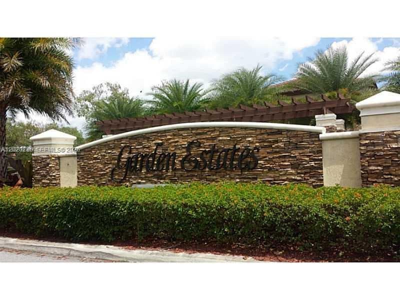 15413 SW 116th Ter, Miami FL 33196 photo 4