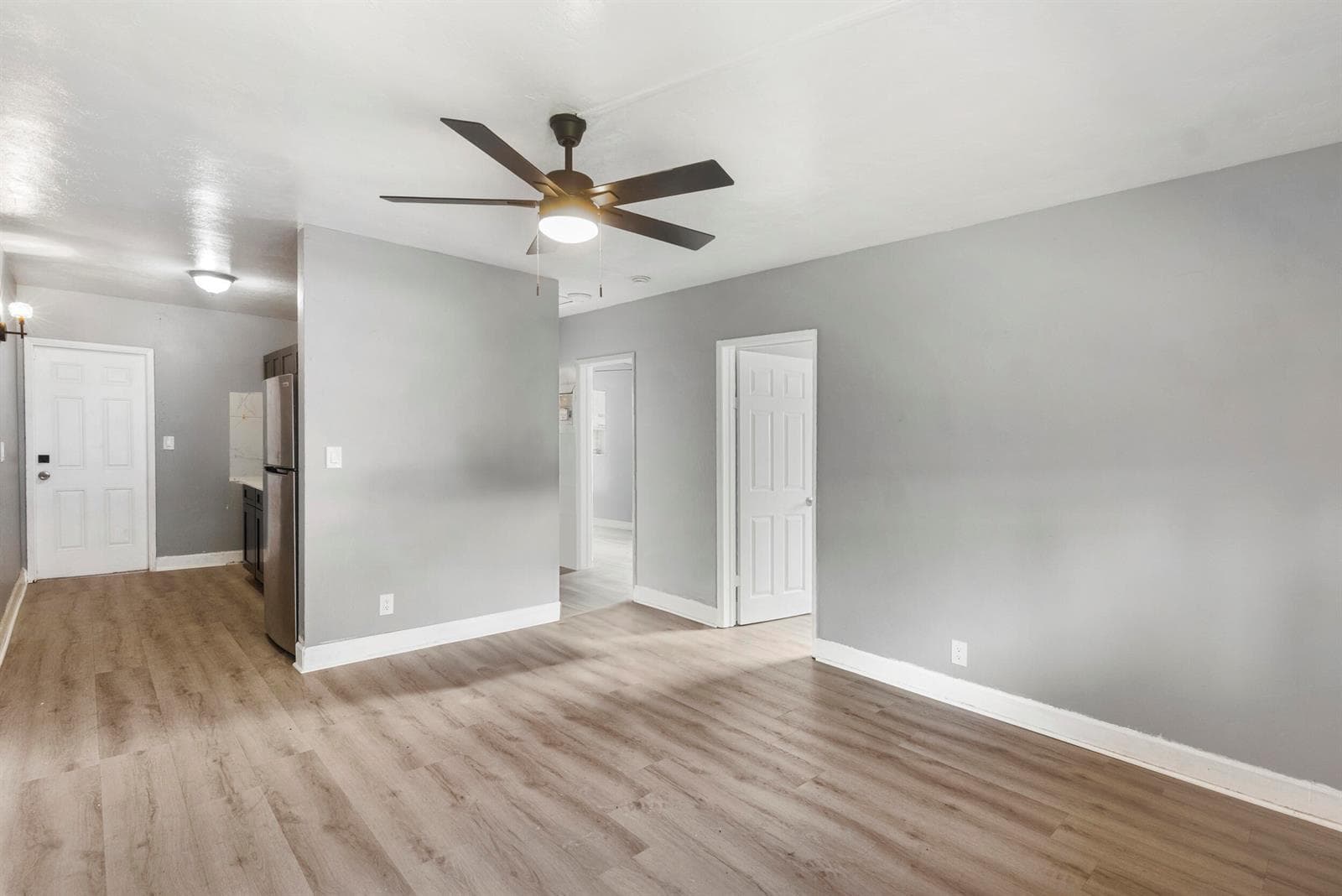 730 NW 4th Avenue, Fort Lauderdale FL 33311 photo 2