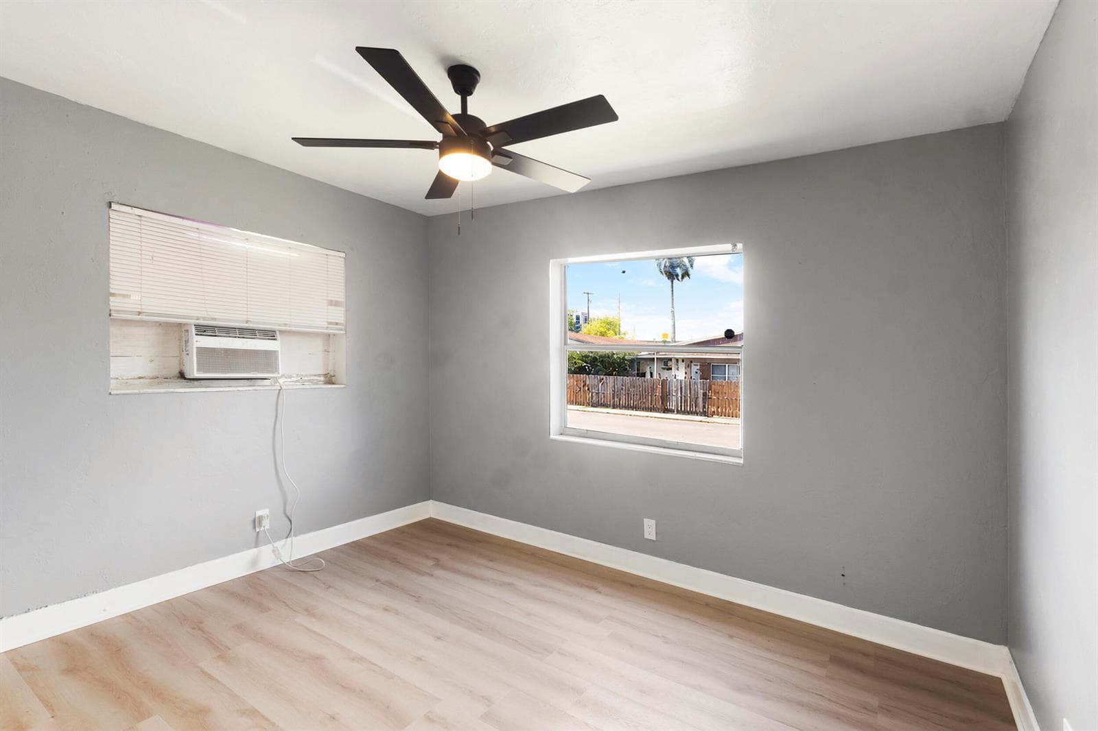 730 NW 4th Avenue, Fort Lauderdale FL 33311 photo 4