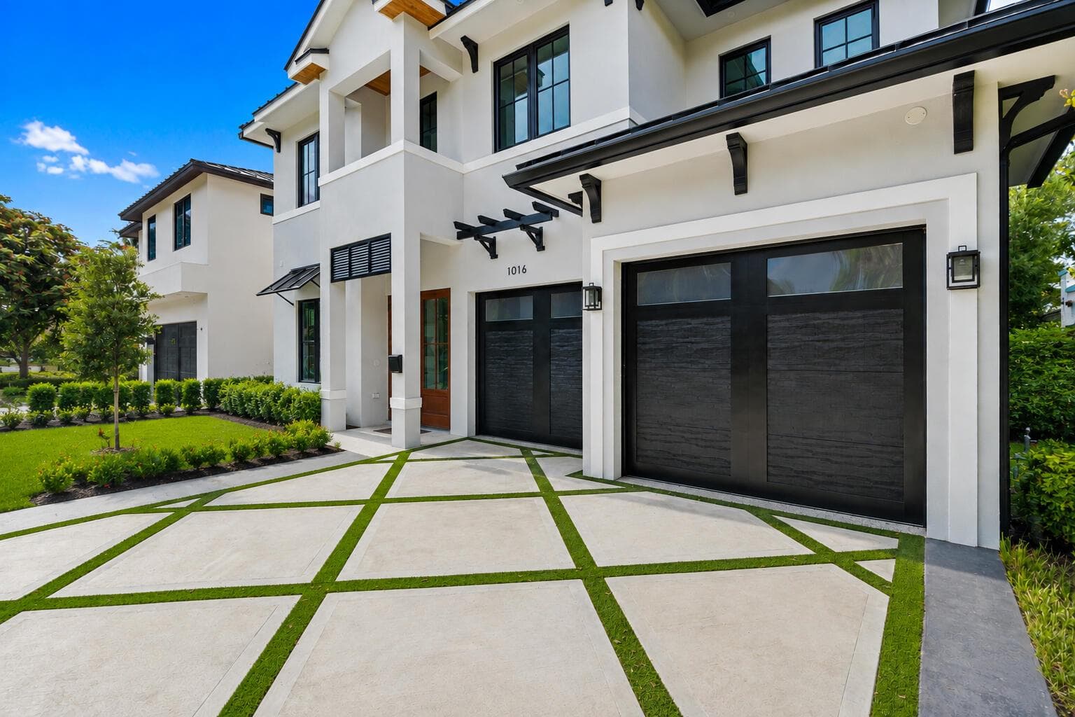 1016 SE 8th Street, Fort Lauderdale FL 33316 photo 2