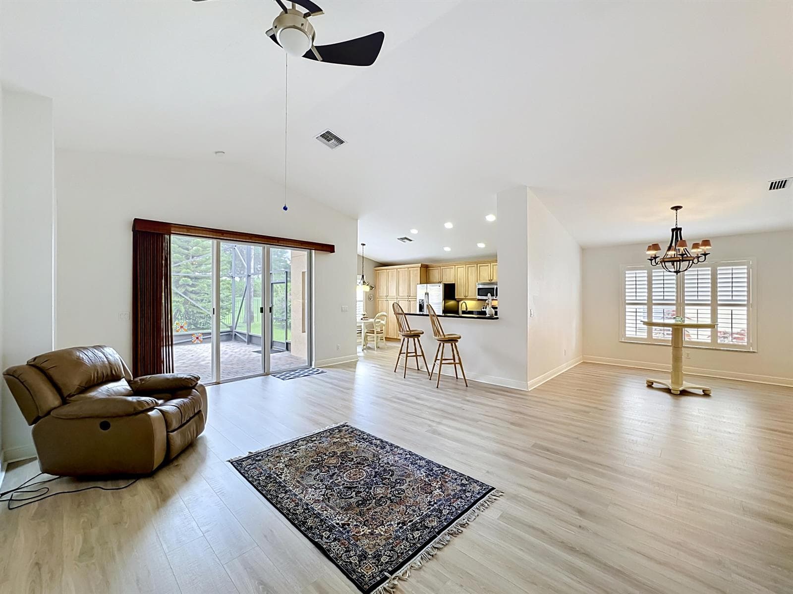2045 Grey Falcon Circle SW, Vero Beach FL 32962 photo 5