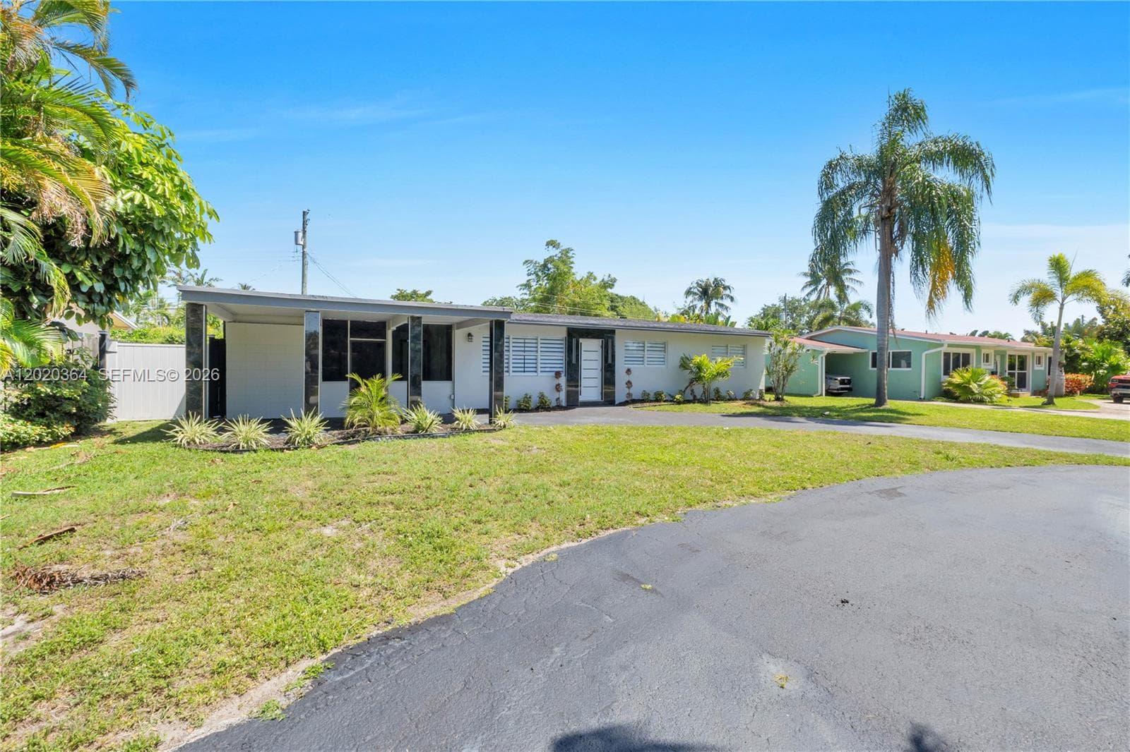 317 NW 27th St, Wilton Manors FL 33311 photo 3