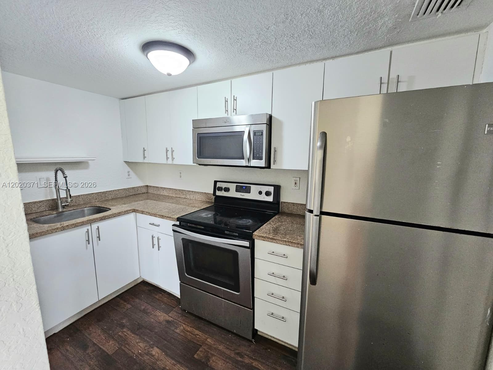 300 NW 84th Ter # 300, Miami FL 33150 photo 4