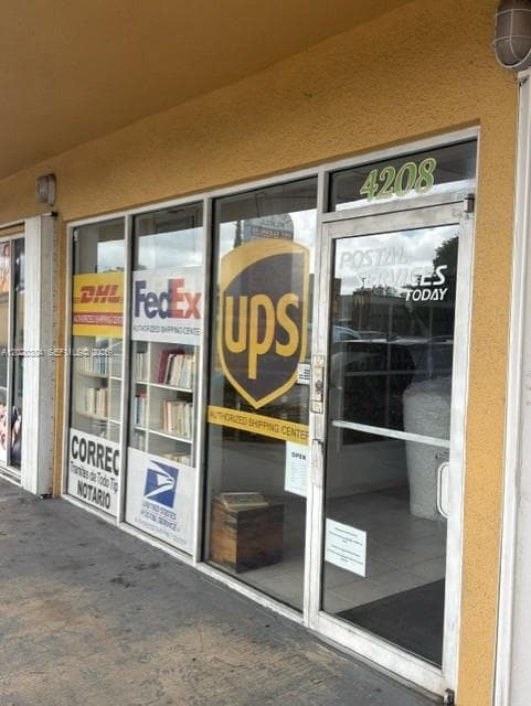 XXXX W 16th Ave, Hialeah FL 33012 photo 2