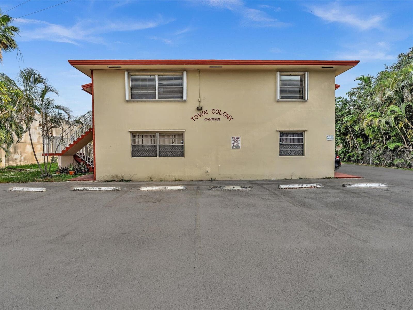 2915 Plunkett Street # 5d, Hollywood FL 33020 photo 2