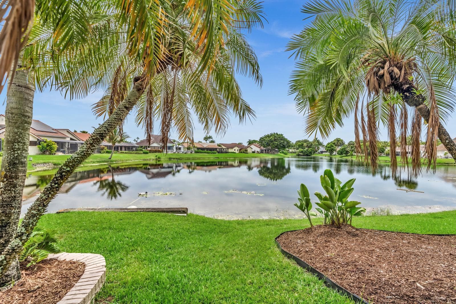 7640 NW 87th Avenue, Tamarac FL 33321 photo 3