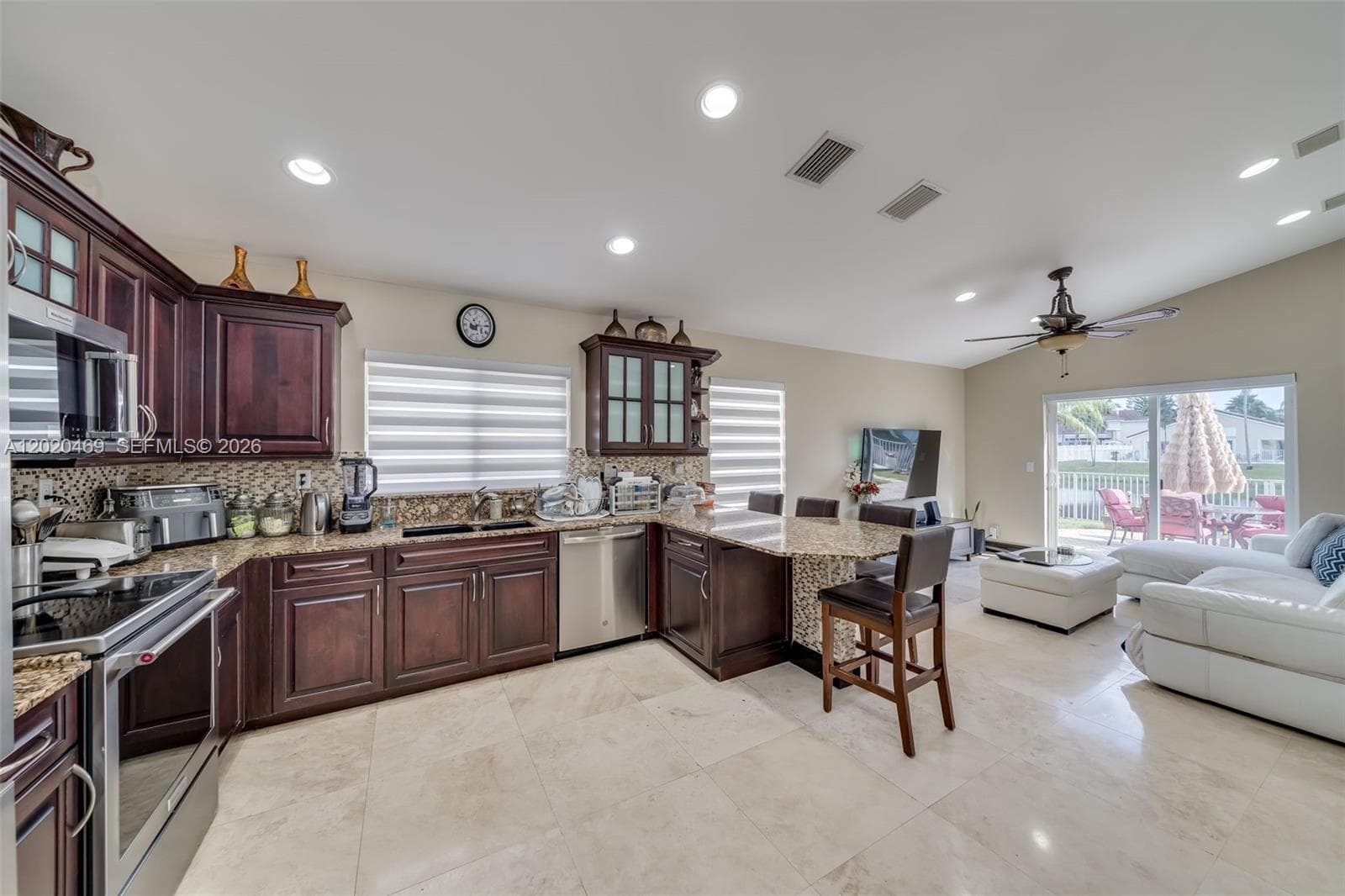 5032 SW 34th Ter, Hollywood FL 33312 photo 3
