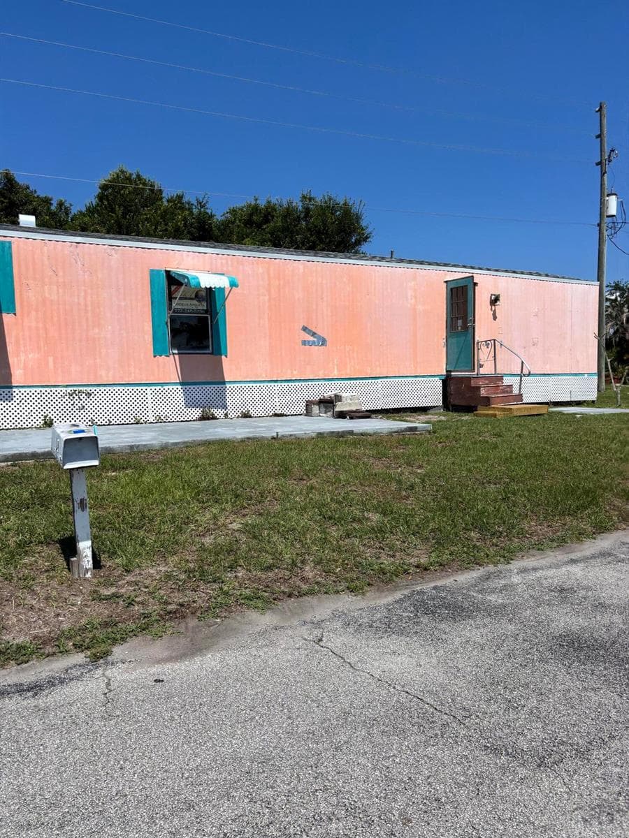 2023 Saint Lucie Boulevard # 186, Fort Pierce FL 34946 photo 2