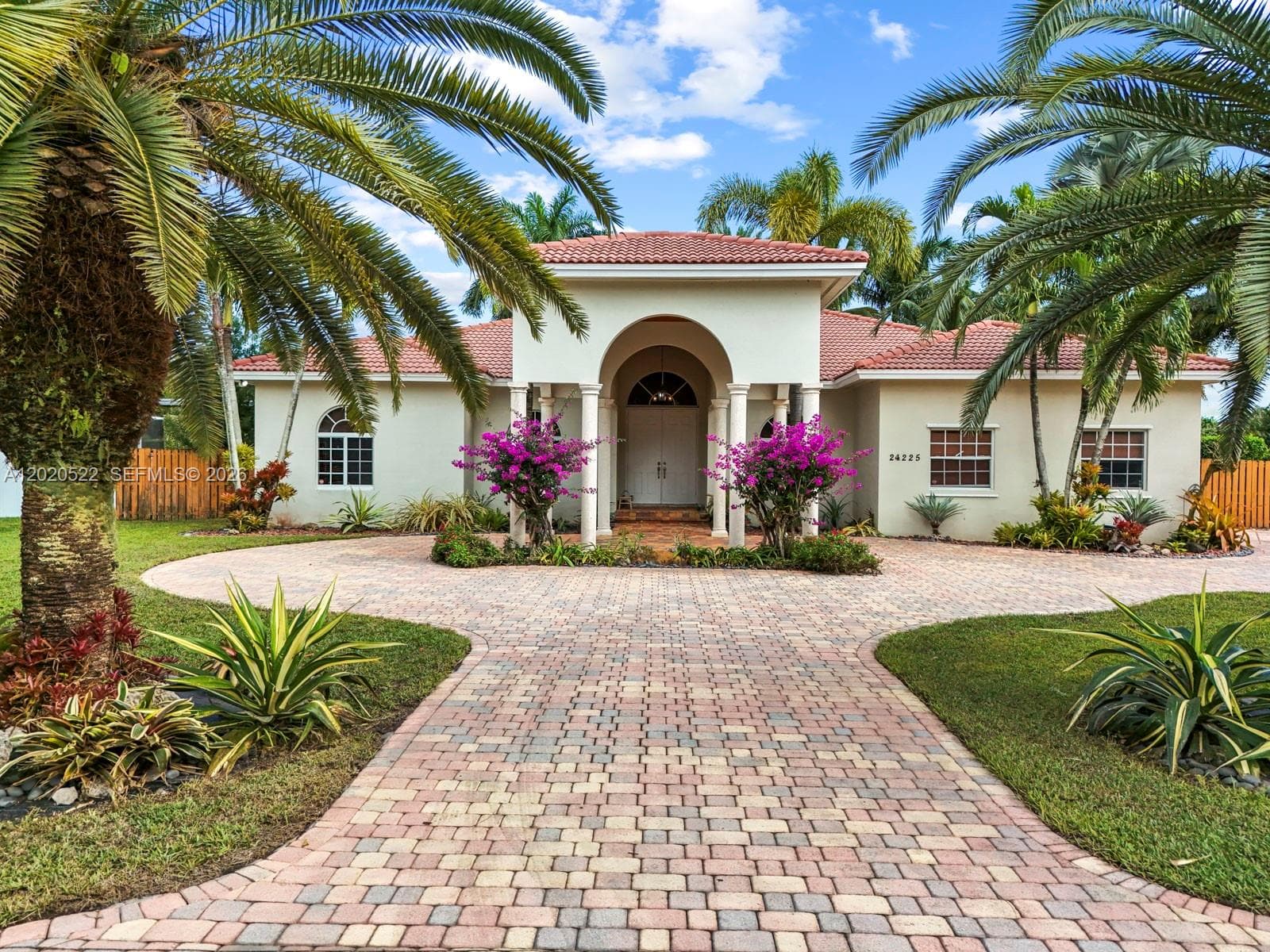 24225 SW 198th Ave, Homestead FL 33031 photo 2