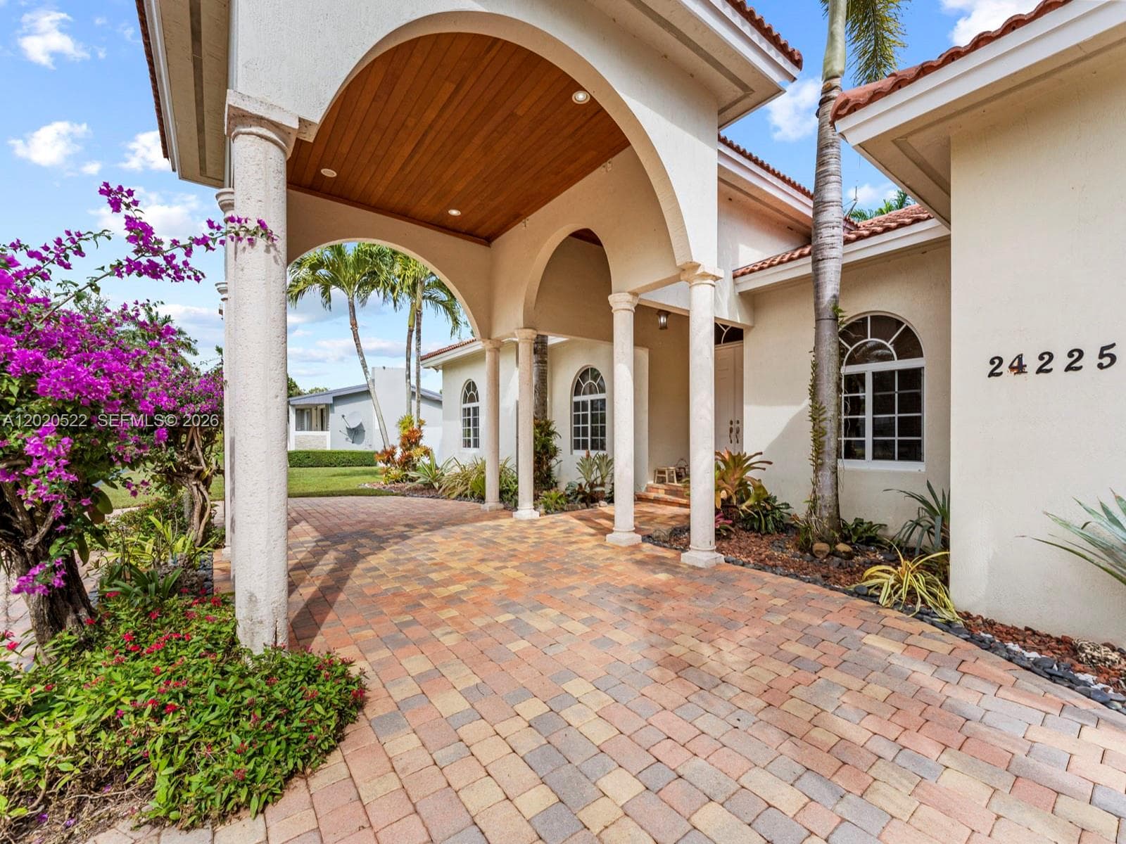 24225 SW 198th Ave, Homestead FL 33031 photo 3