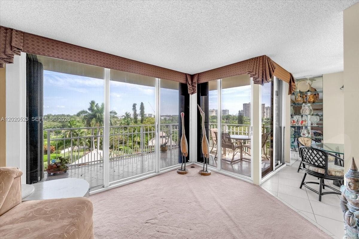 1000 Quayside Ter # 701, Miami FL 33138 photo 4