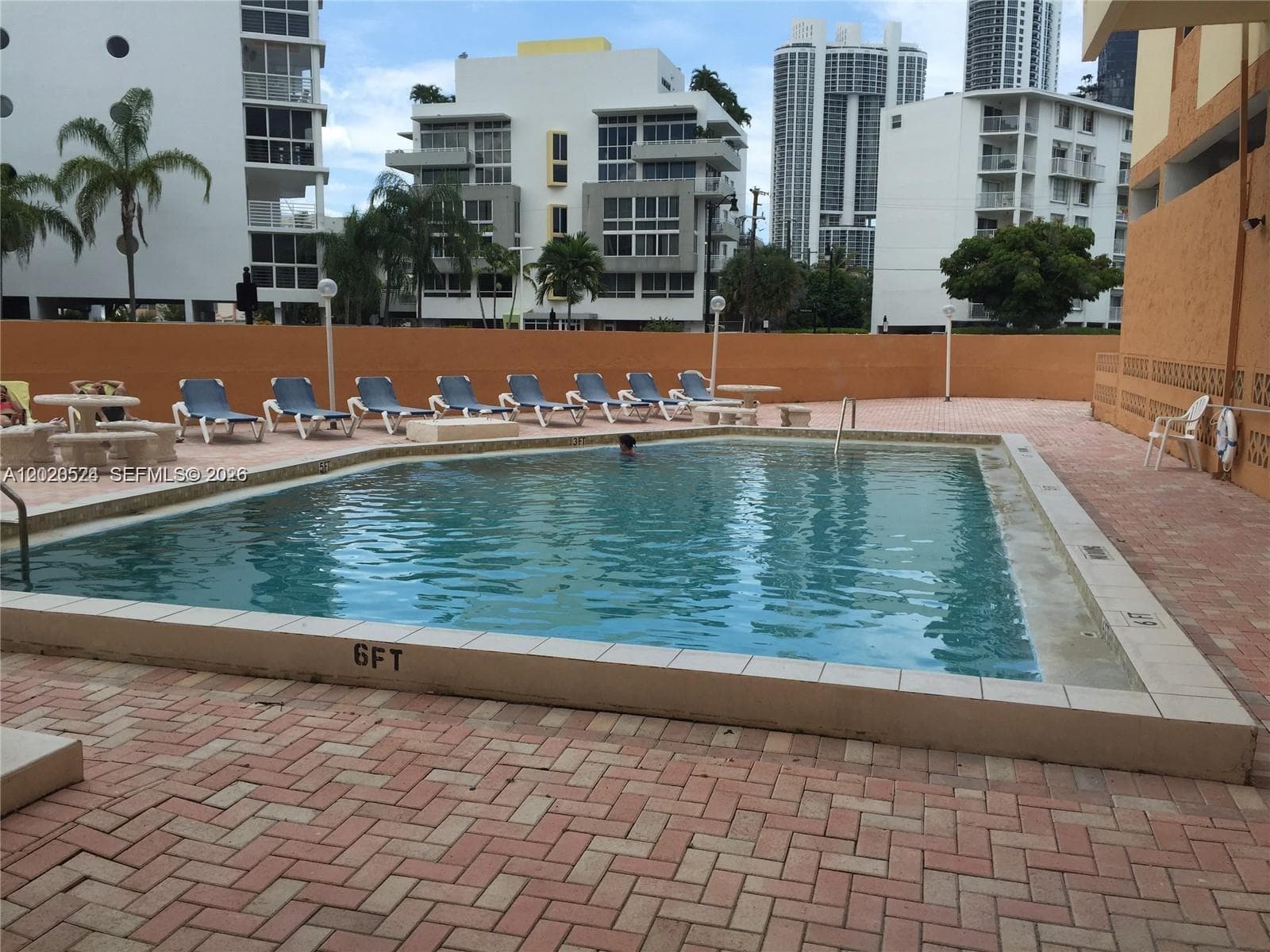 200 178th Dr # 505, Sunny Isles Beach, FL 33160 photo 3