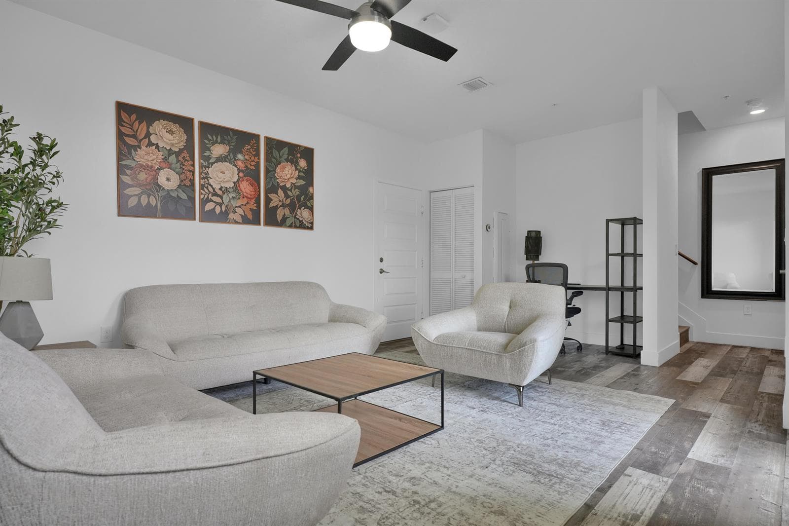 4716 NW 84th Court, Doral FL 33166 photo 4