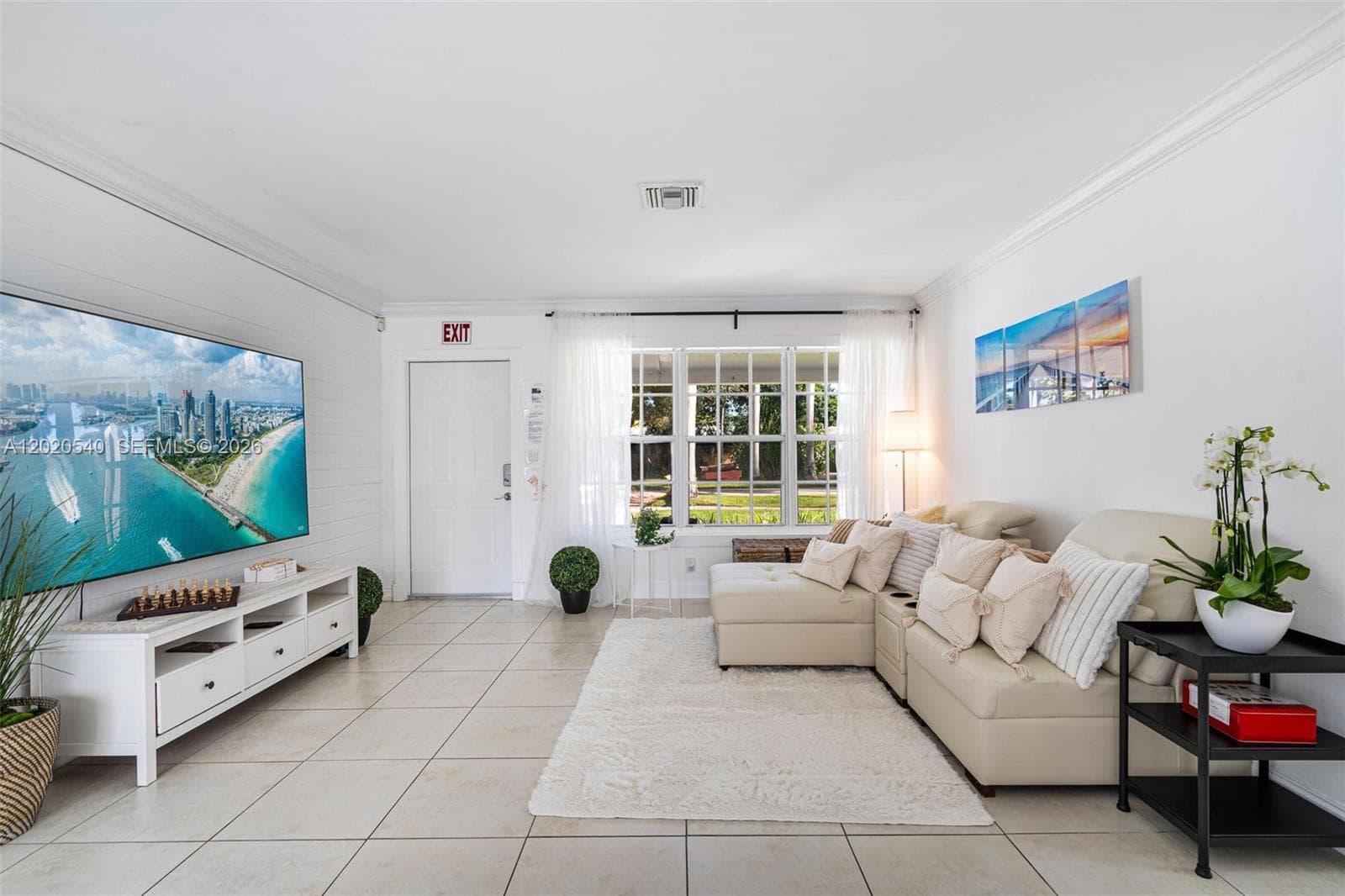 1012 N 13th Ter, Hollywood FL 33019