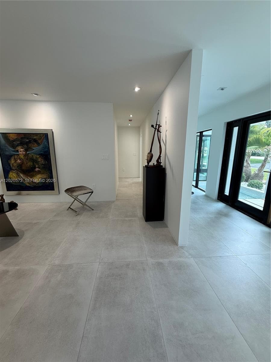 439 Hardee Rd, Coral Gables FL 33146 photo 4
