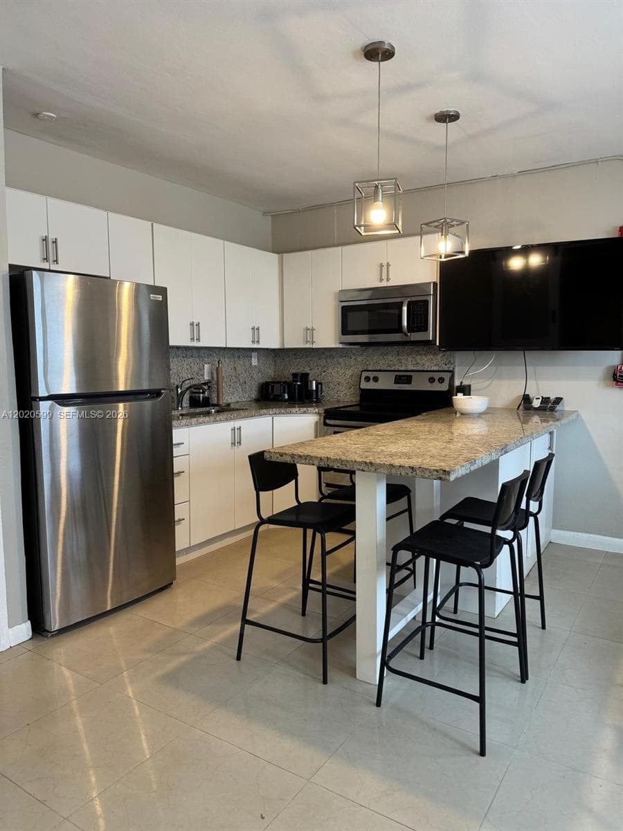 6767 Indian Creek Dr # 11, Miami Beach FL 33141 photo 3