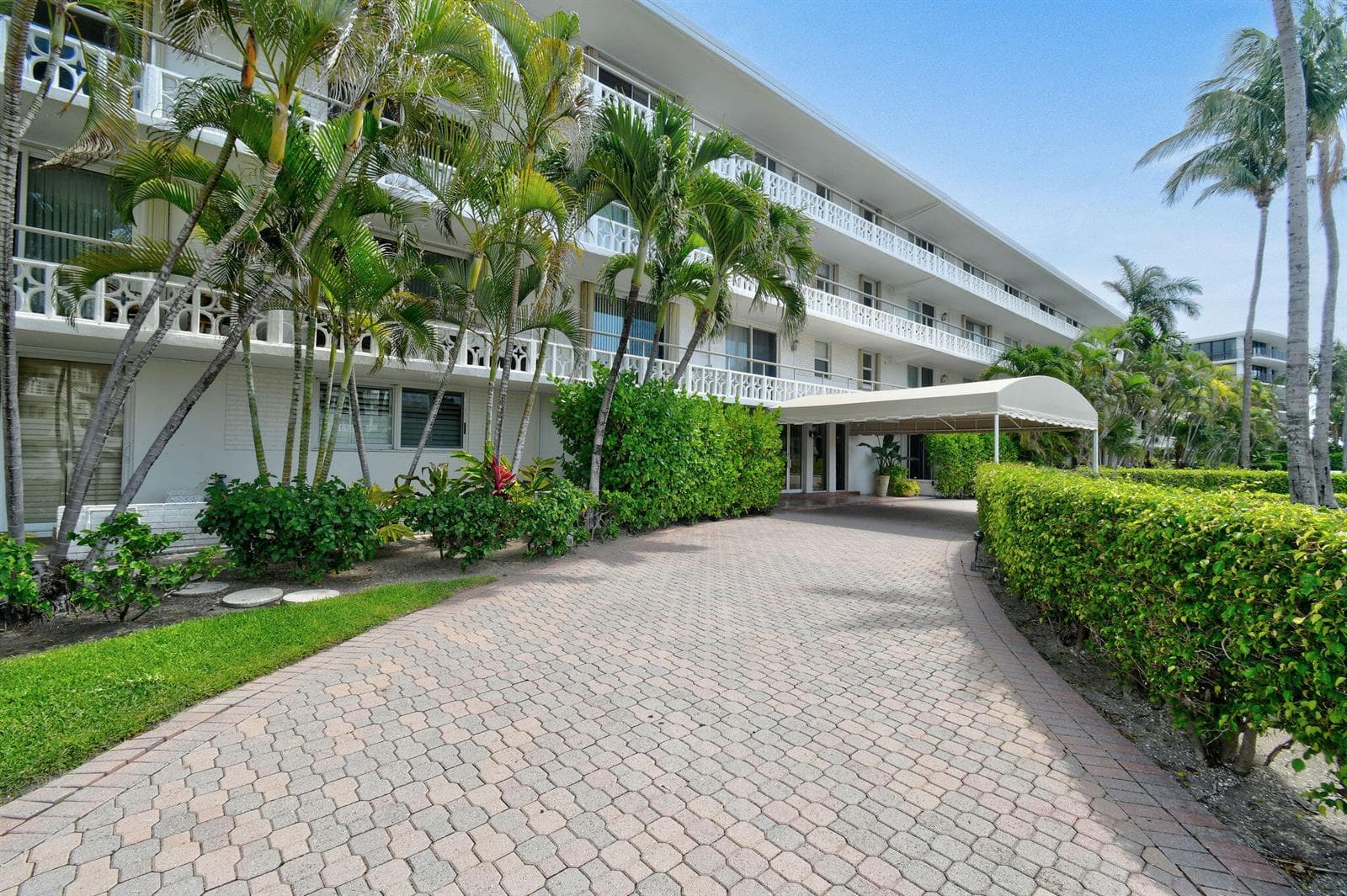 139 Sunrise Avenue # 2030, Palm Beach FL 33480 photo 2