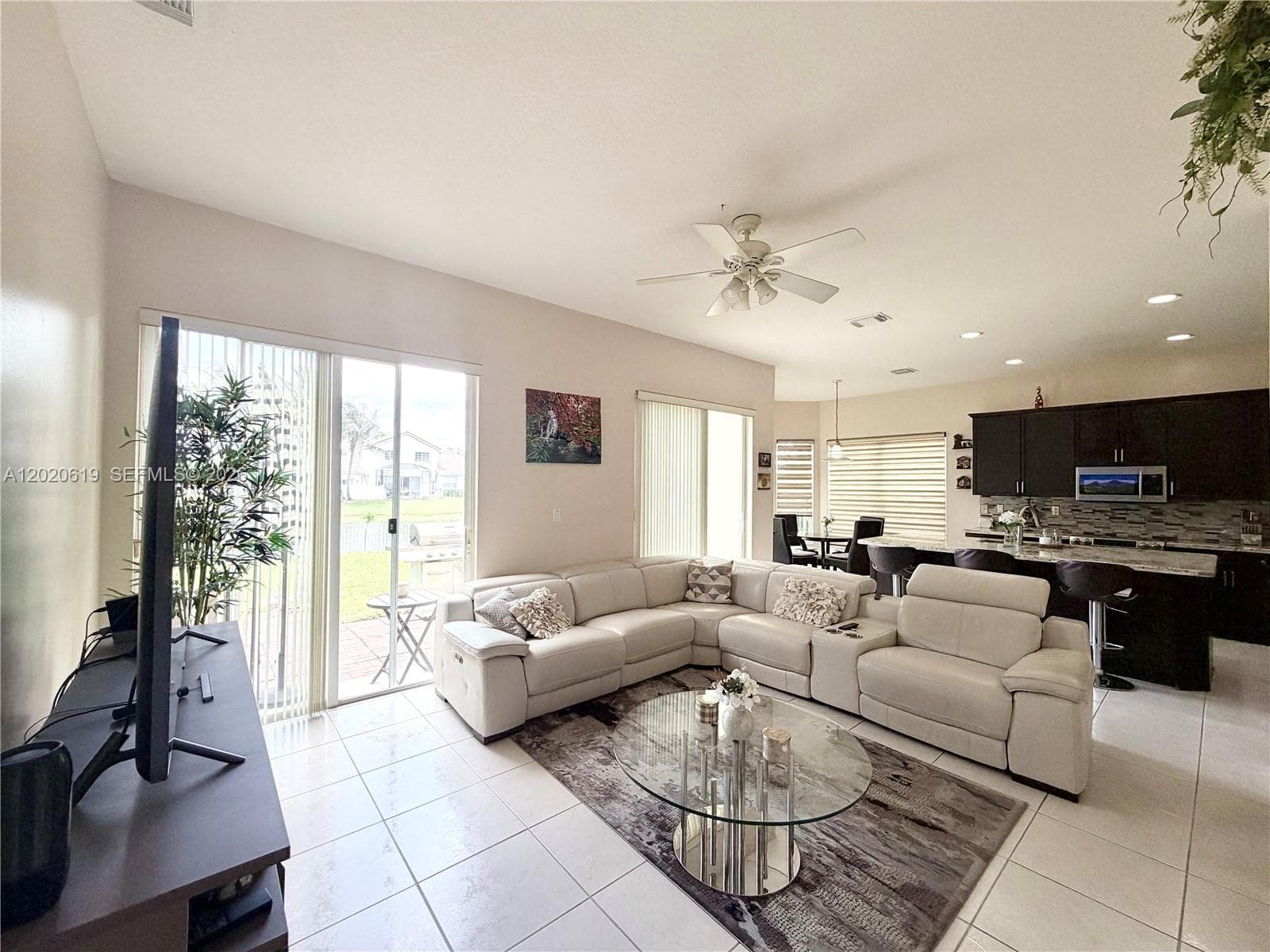 18815 SW 29th St, Miramar FL 33029 photo 5