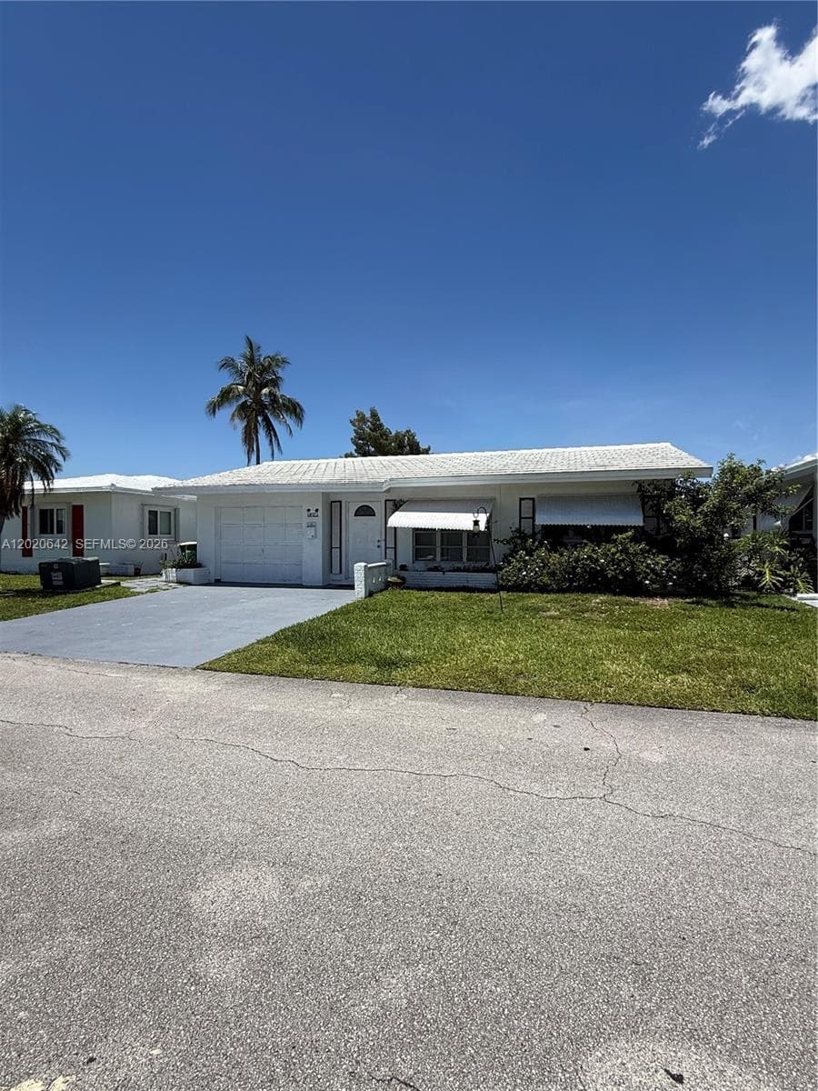 8107 NW 58th Pl # 8107, Tamarac FL 33321 photo 2