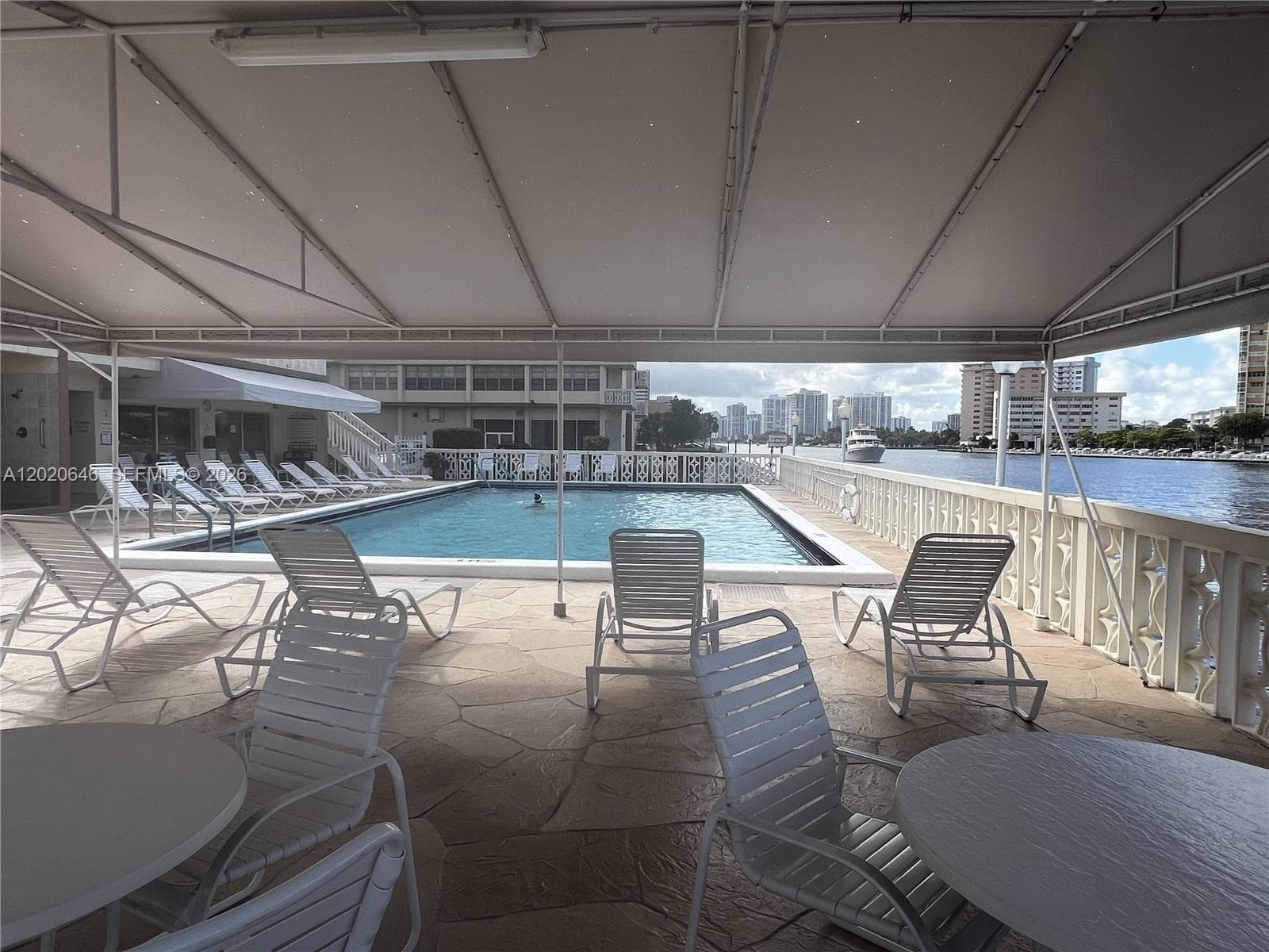 1817 S Ocean Dr # 718, Hallandale Beach FL 33009 photo 2
