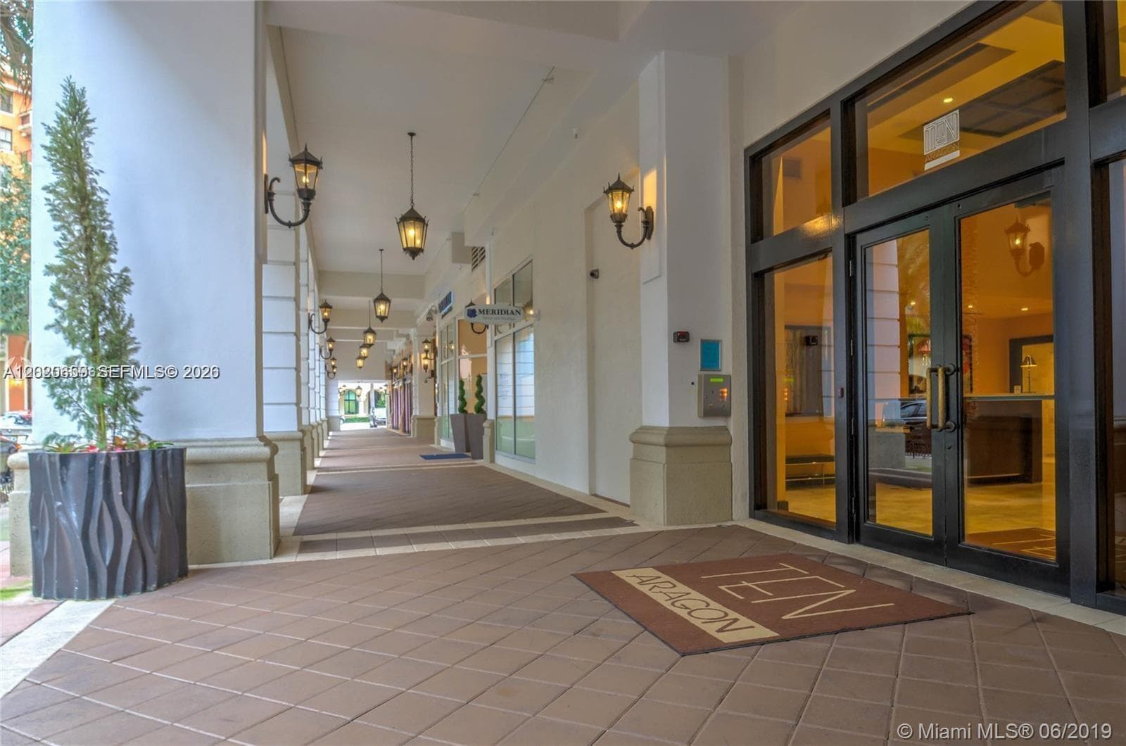 10 Aragon Ave # 1018, Coral Gables FL 33134 photo 2