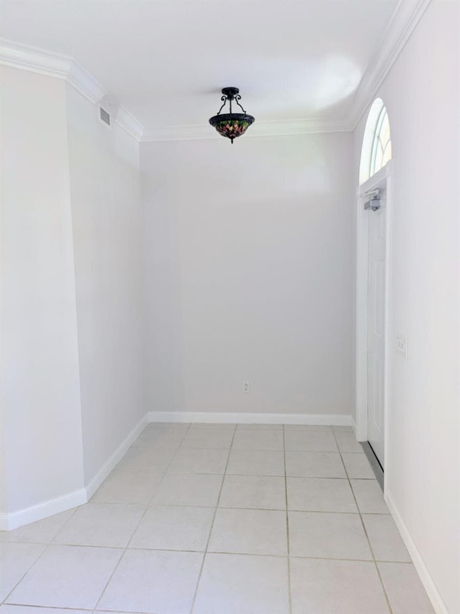 143 Middlebury Drive, Jupiter FL 33458 photo 2