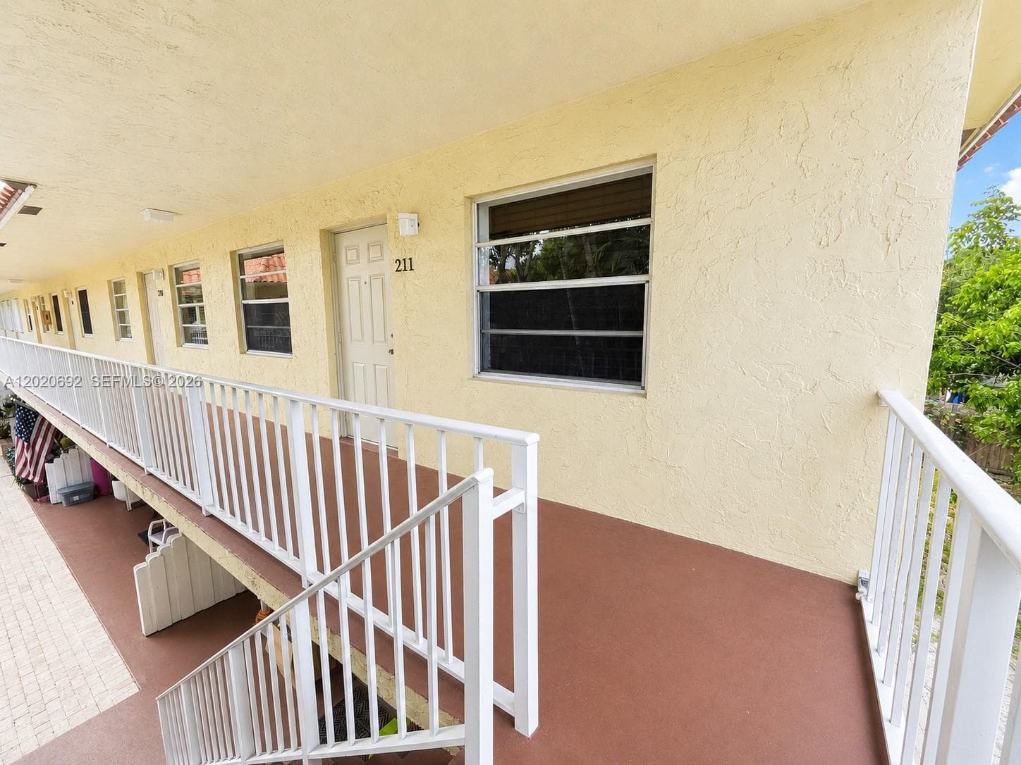 1125 NE 16th Pl # 211, Fort Lauderdale FL 33305 photo 3