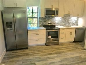 905 NE 28th Street, Wilton Manors FL 33334 photo 2