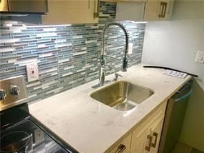 905 NE 28th Street, Wilton Manors FL 33334 photo 4