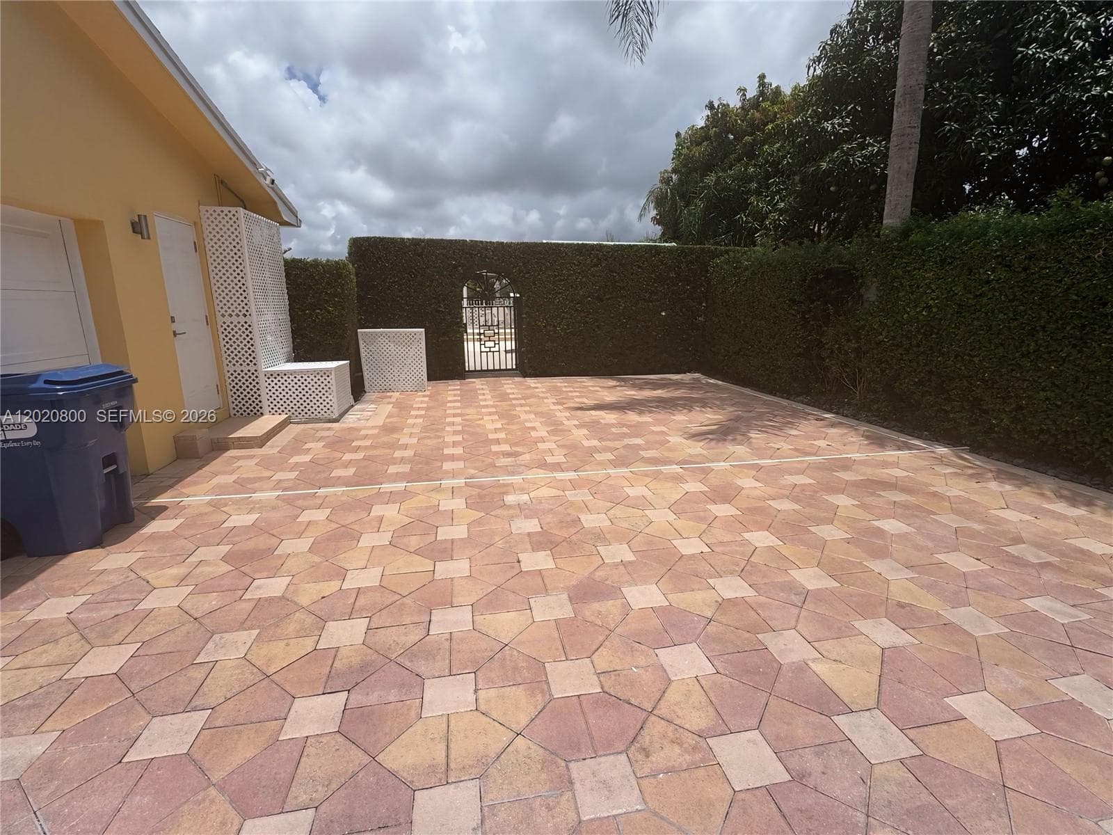 8605 SW 106th St # B, Miami FL 33156 photo 2