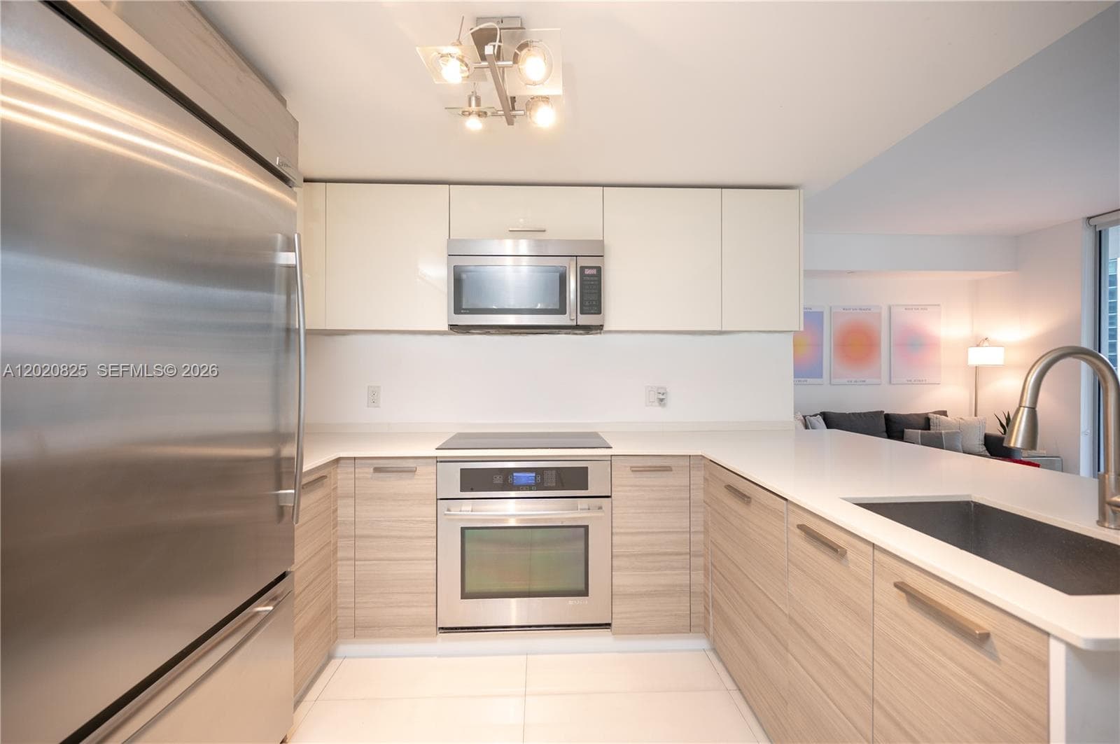 1300 Brickell Bay Dr # 1601, Miami FL 33131 photo 3