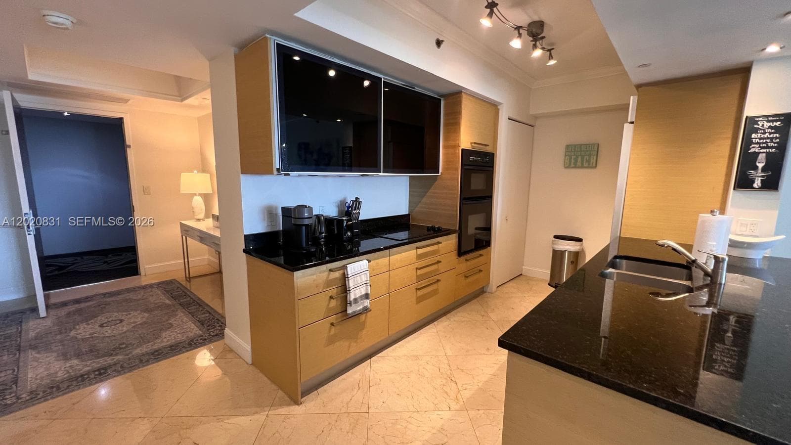 1830 S Ocean Dr # 2204, Hallandale Beach FL 33009 photo 4
