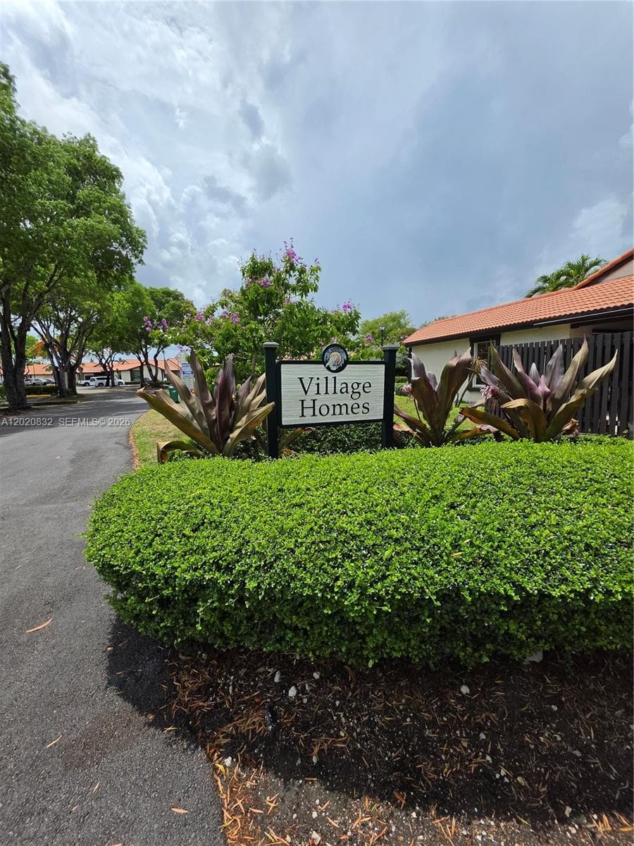 15240 SW 45th Ter # 54F, Miami FL 33185 photo 3