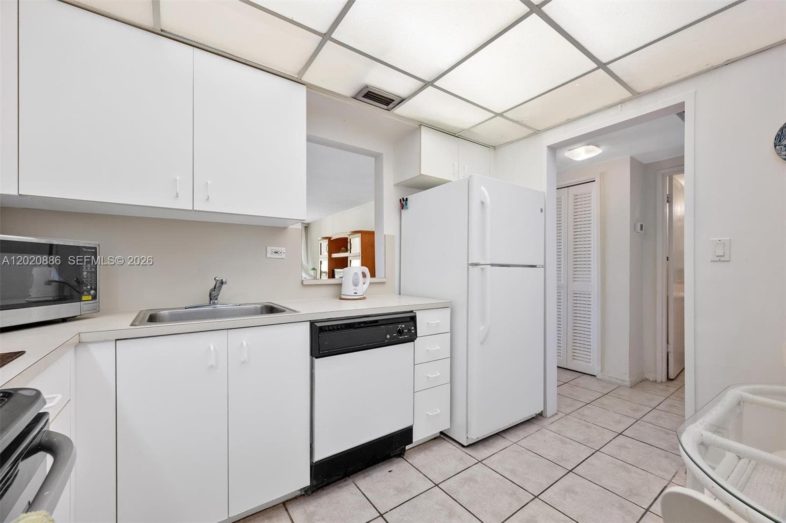 5601 Collins Ave # 1718, Miami Beach FL 33140 photo 5