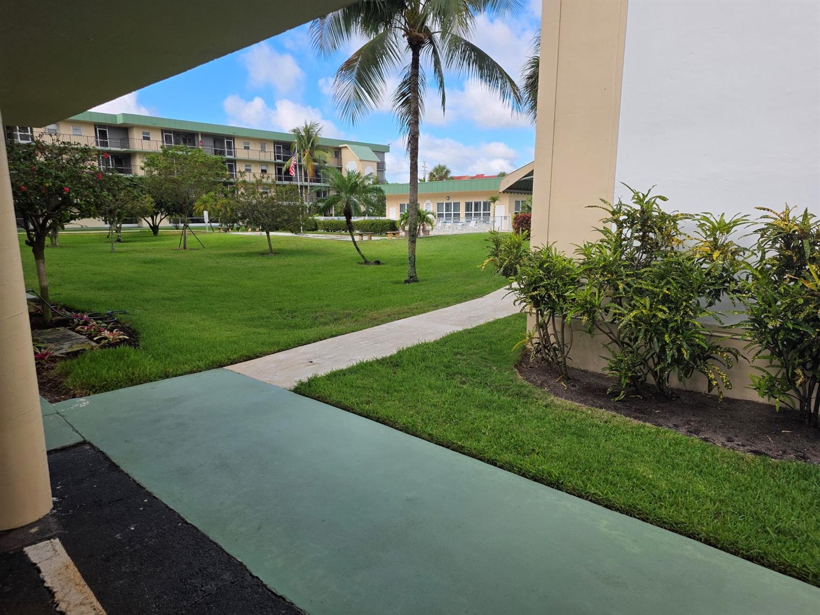 808 SE 7th Street # 101, Deerfield Beach FL 33441 photo 3