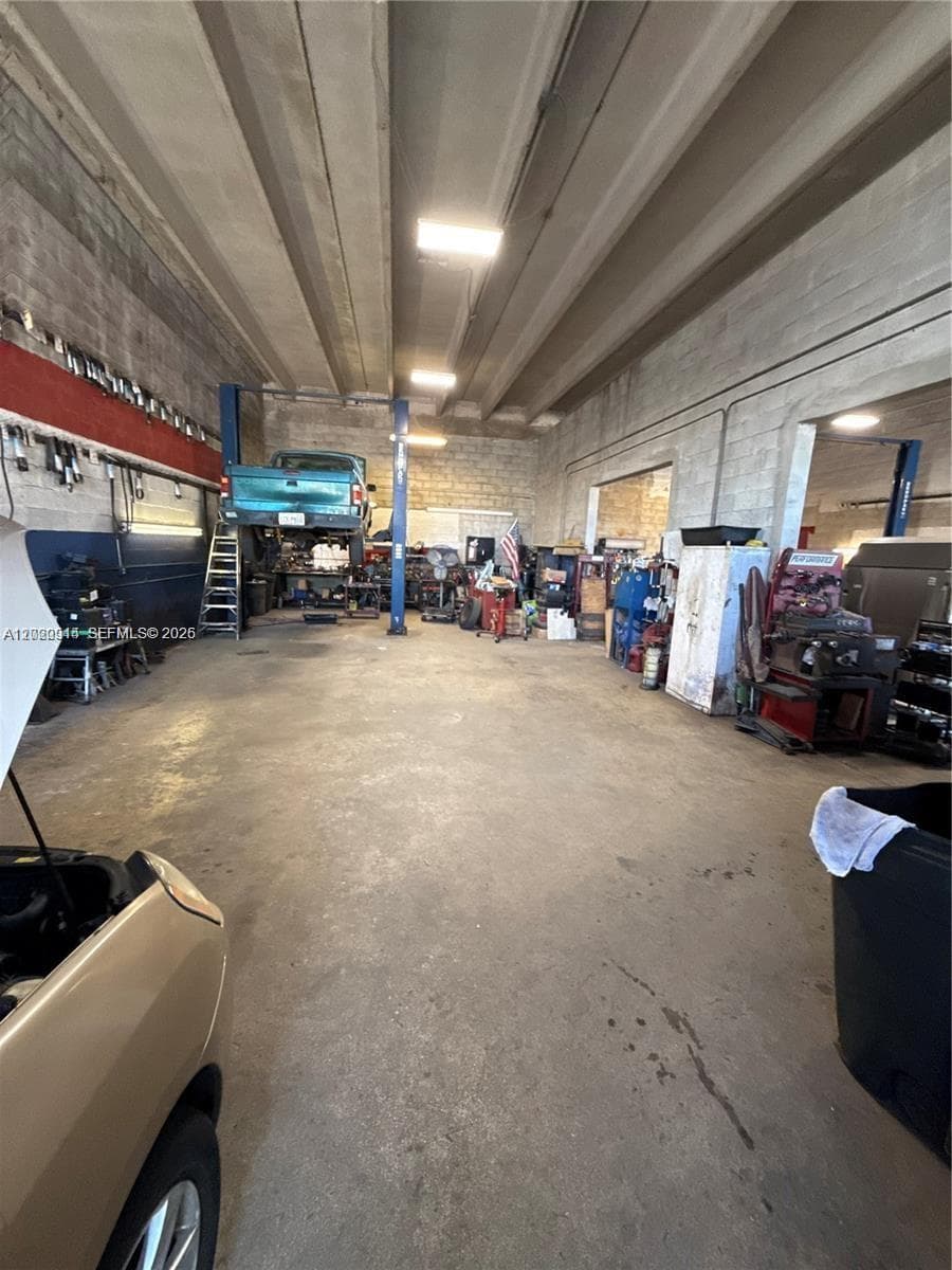 1750 W 41st St, Hialeah FL 33012 photo 3