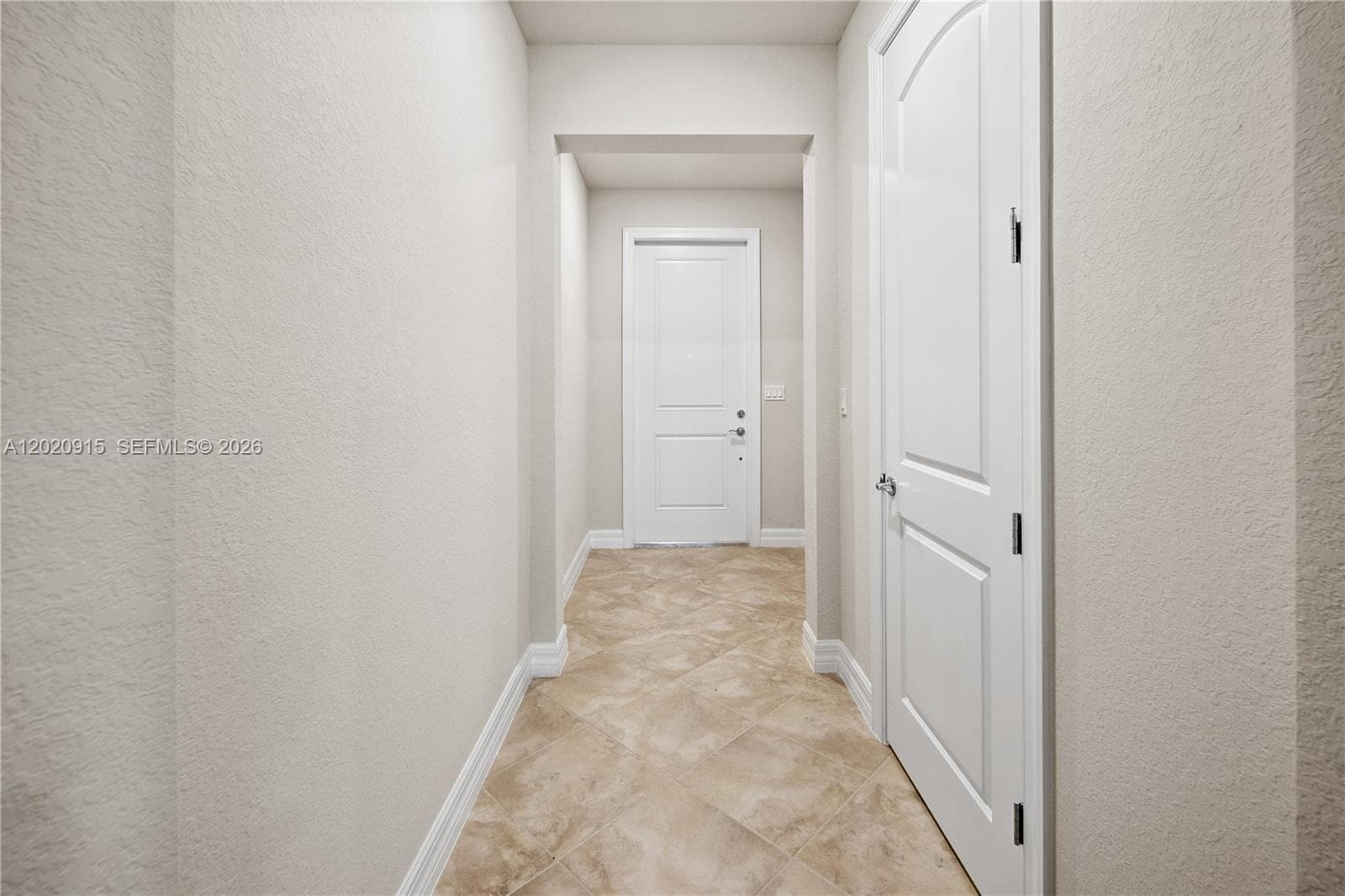 4488 E Appleton Cir E, Oakland Park FL 33309 photo 5