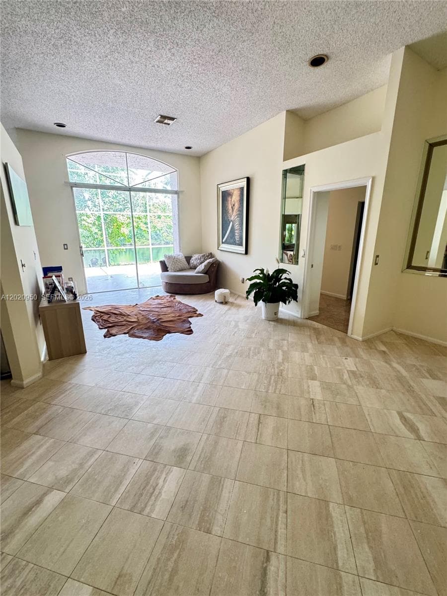 131 SW 178th Way, Pembroke Pines FL 33029 photo 3