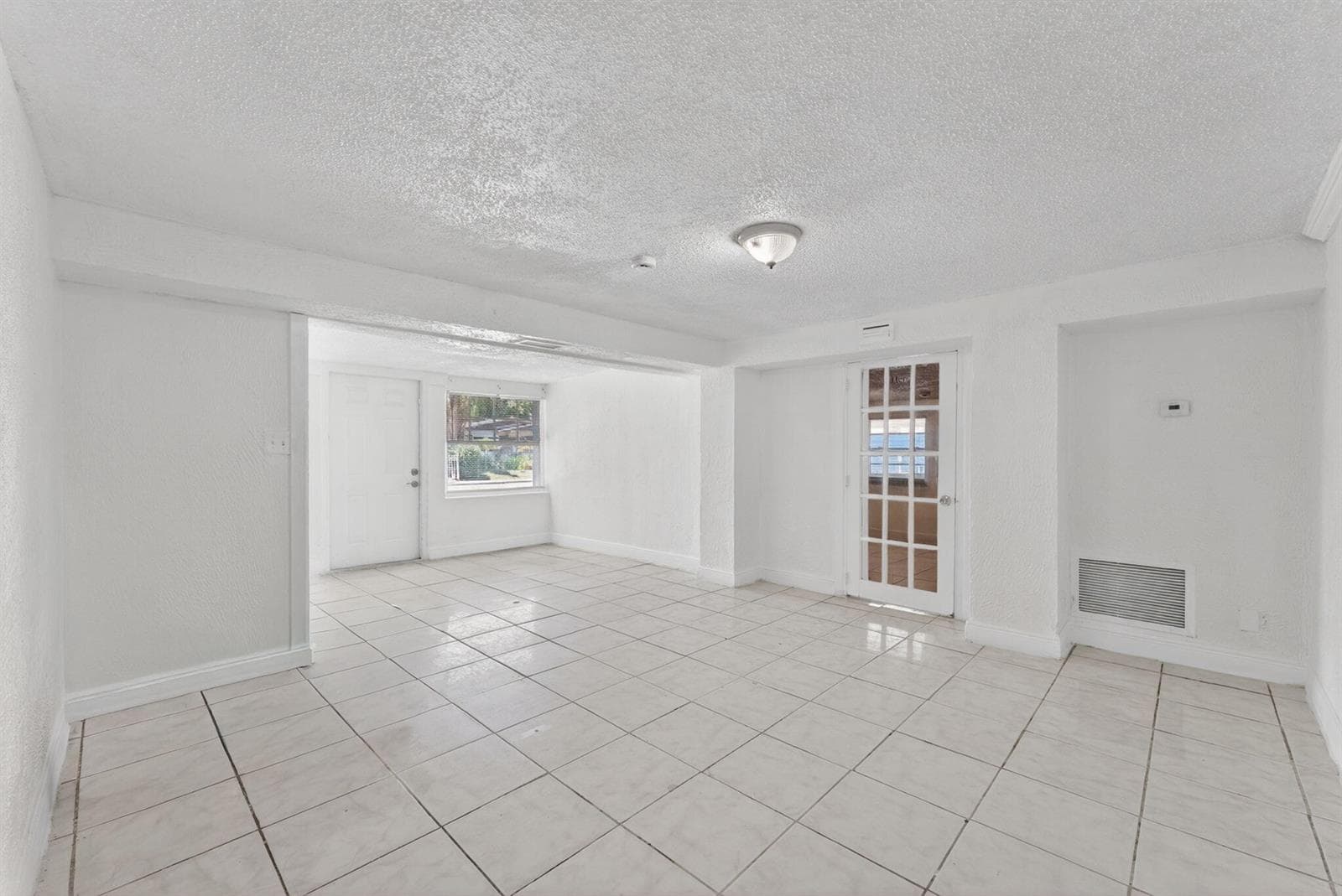 2917 NW 7th Court # 2917, Fort Lauderdale FL 33311 photo 4